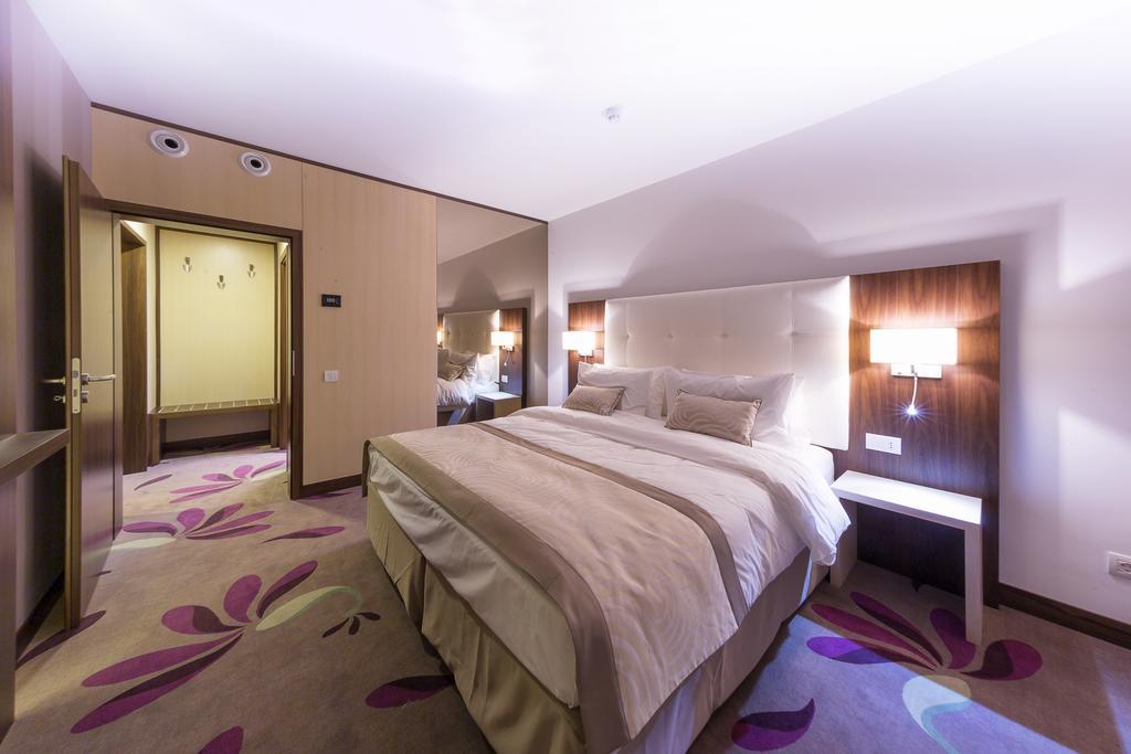 Hotel Transilvania Alba Iulia Ngoại thất bức ảnh