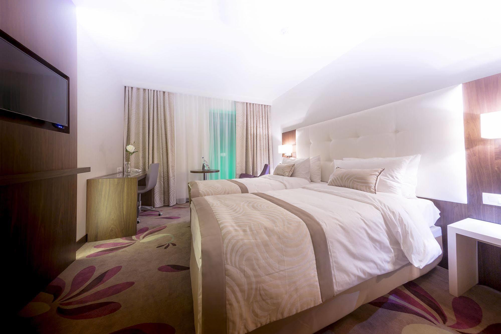 Hotel Transilvania Alba Iulia Ngoại thất bức ảnh